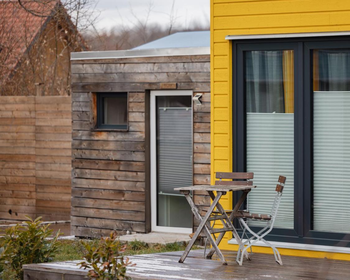 Tinylodge Am Ellertshaeuser See Stadtlauringen エクステリア 写真